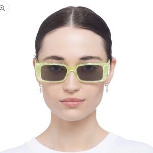NWT $49 Orion 53mm Rectangular Sunglasses
AIRE